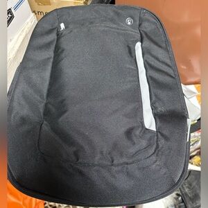 Belkin slim fit padded laptop backpack NWT. Fits up to 14.5”